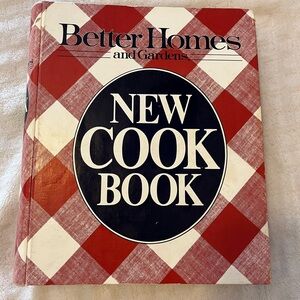 Better Homes and Gardens New Cook Book 1987 Edition